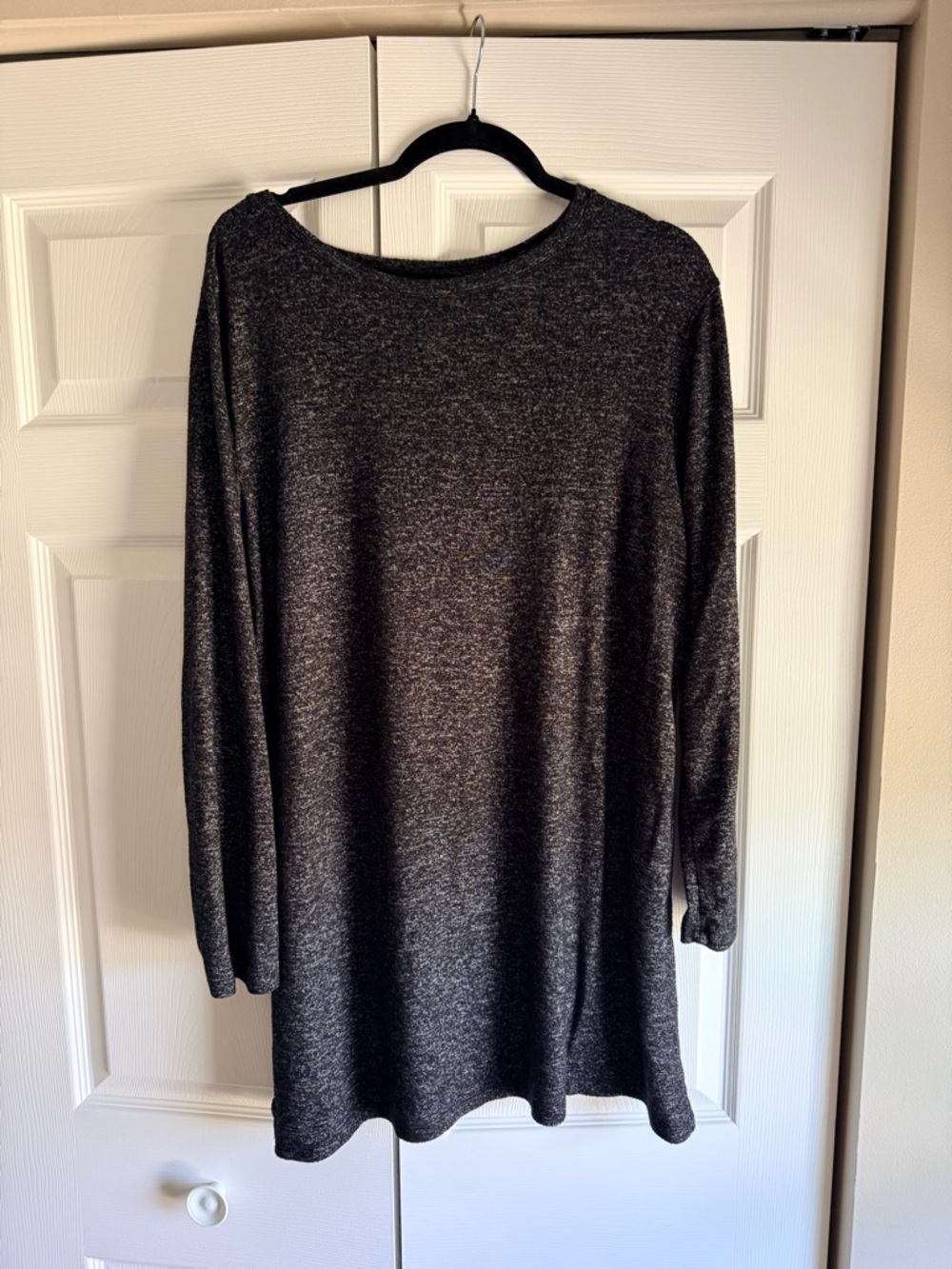 Cozy Long Sleeve Tunic Top in Charcoal Heather